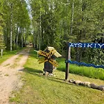 Atsikivi Puhketalu * Häädemeeste