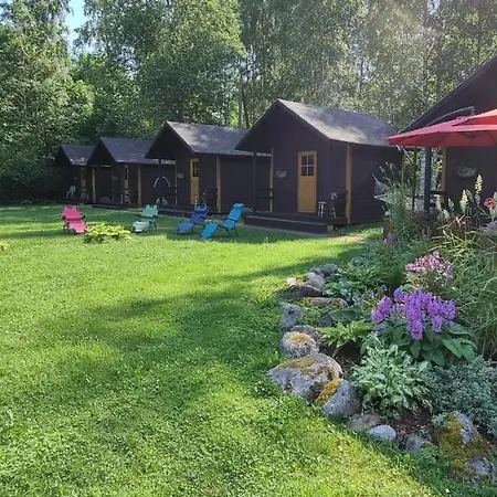 Campsite Atsikivi Puhketalu Haademeeste