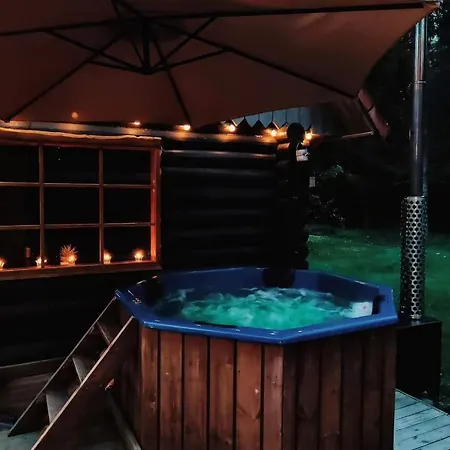 Campsite Atsikivi Puhketalu *