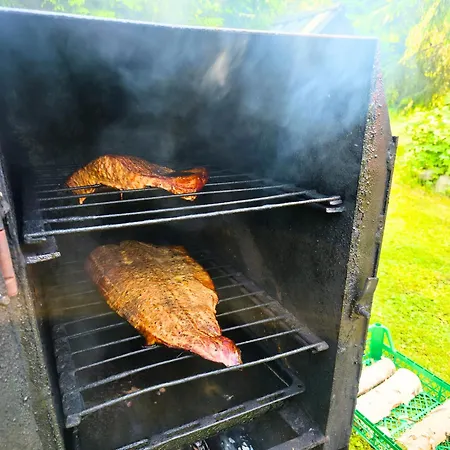Atsikivi Puhketalu Campingplatz Häädemeeste