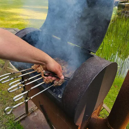 Campingplatz Atsikivi Puhketalu Häädemeeste