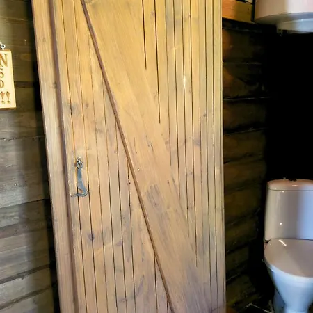 Atsikivi Puhketalu Kamp