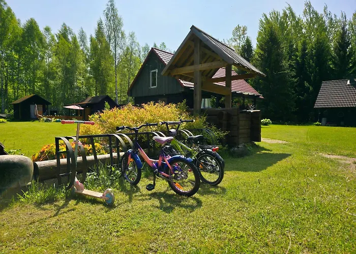 Atsikivi Puhketalu Kemping Häädemeeste