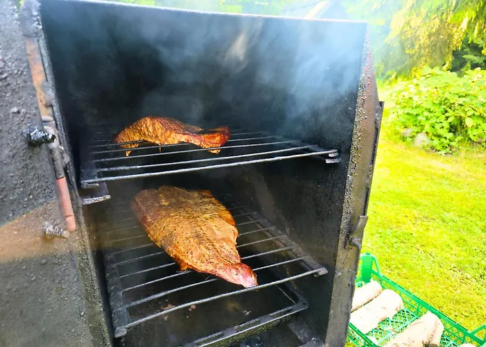 Atsikivi Puhketalu Kemping Häädemeeste